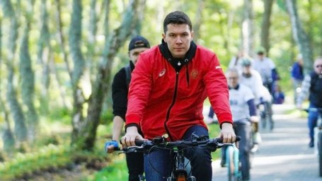 Алиханов: Калининграду нужна надежная наземная связь с Россией